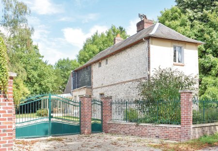Villa in Sahurs, France