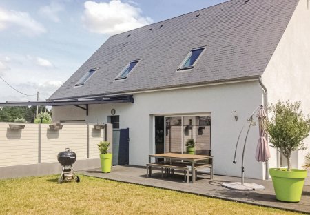 Villa in Saint-Germain-sur-Ay, France