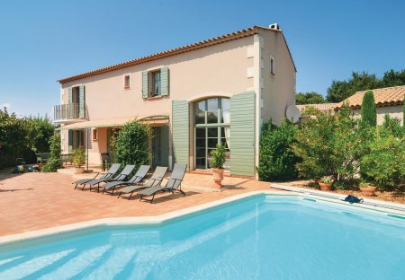 Villa in Les Ecarts, the South of France