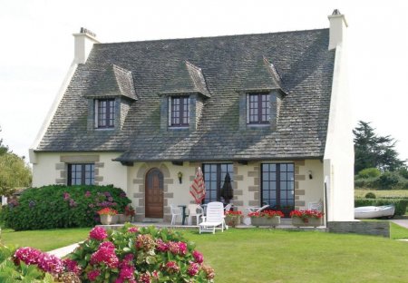 Villa in Locquirec, France