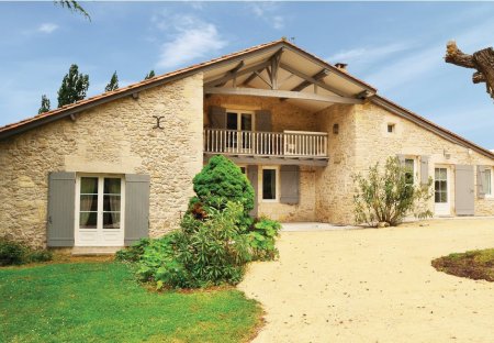Villa in Saint-Vivien-de-Monségur, France
