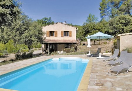 Villa in Salernes, the South of France