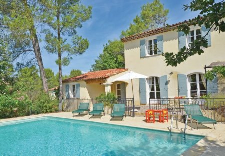 Villa in La Motte, the South of France