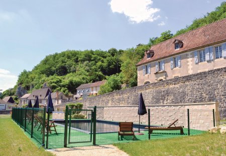 Villa in Les Eyzies-de-Tayac-Sireuil, France