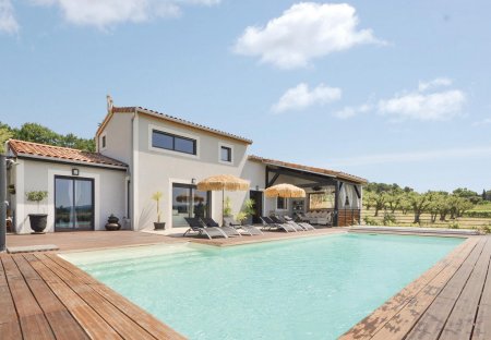Villa in Visan, the South of France