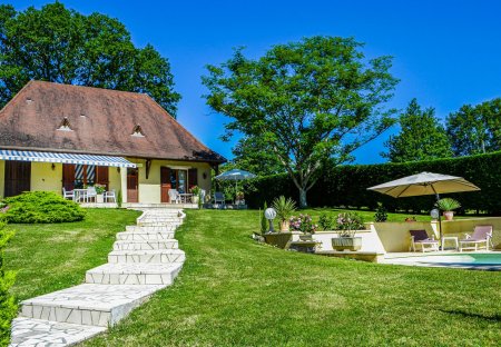 Villa in Bassillac et Auberoche, France
