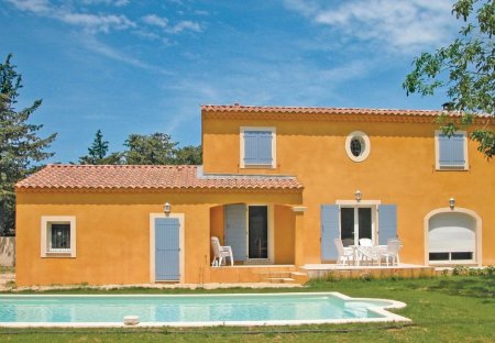 Villa in Aubignan, the South of France