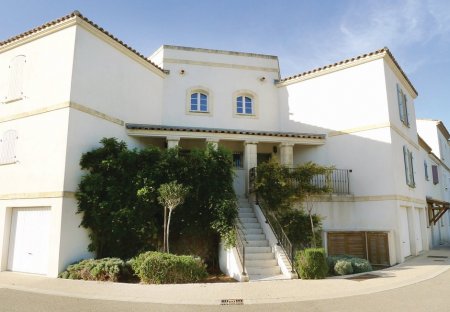 Villa in Aigues-Mortes, the South of France