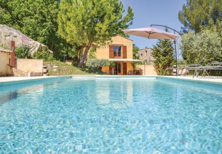 Villa in Apt, the South of France