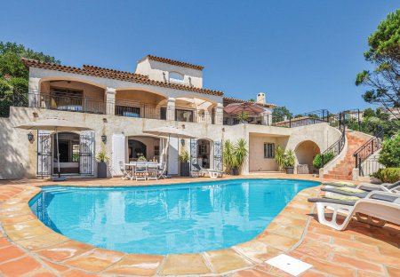 Villa in Les Adrets-de-l'Estérel, the South of France
