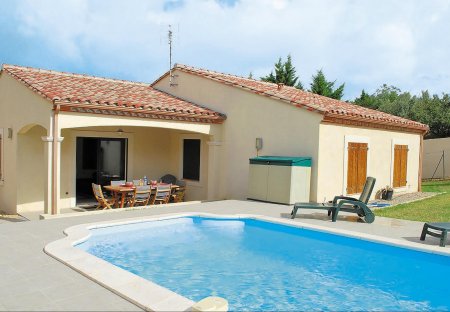 Villa in Pomas, the South of France