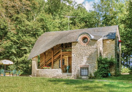 Villa in Héry, France