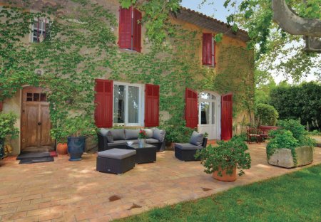 Villa in Secteur Rural-Hameaux, the South of France