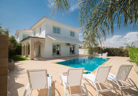 Villa in Ayia Triada, Cyprus