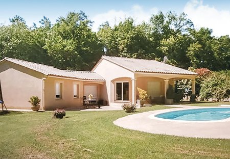 Villa in Savignac-les-Églises, France
