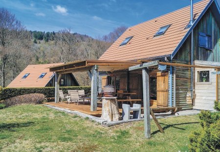 Villa in Saint-Maurice-sur-Moselle, France