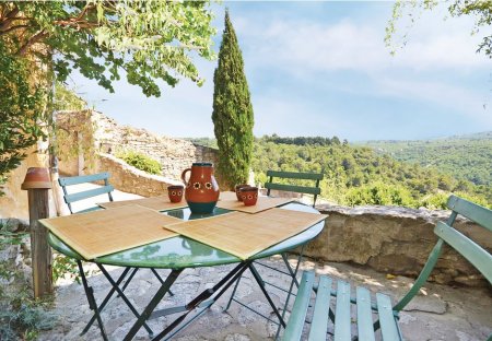 Villa in Bonnieux, the South of France