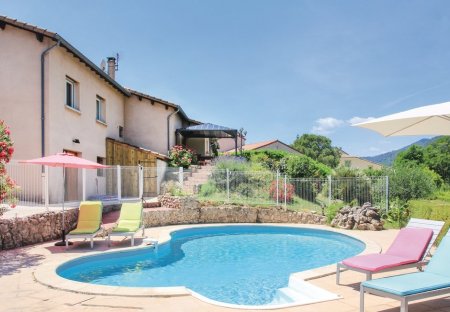 Villa in Saint-Fortunat-sur-Eyrieux, France