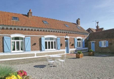 Villa in Roquetoire, France