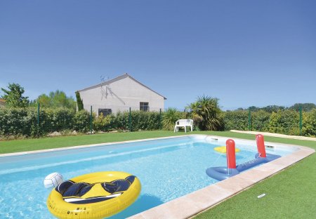 Villa in Sambuc, the South of France