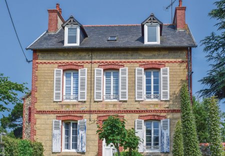 Apartment in Binic-Étables-sur-Mer, France