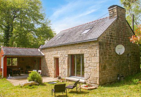 Villa in Saint-Tugdual, France