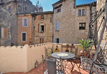 Villa in Saint-Martin, the South of France