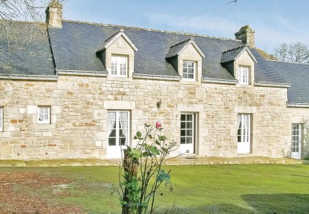 Villa in Guiscriff, France