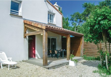 Villa in Longeville-sur-Mer, France