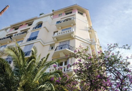 Studio Apartment in Stanislas, the South of France