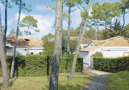 Villa in La Tranche-sur-Mer, France