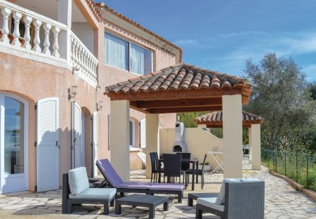 Apartment in Casaglione, Corsica