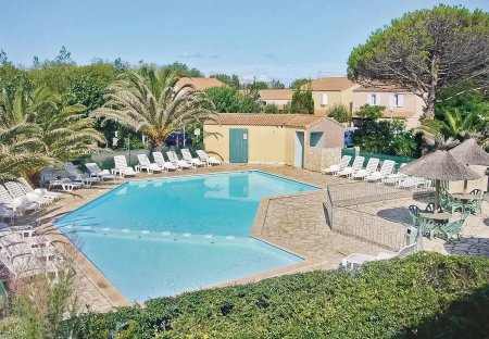 Apartment in Etangs et Plages, the South of France