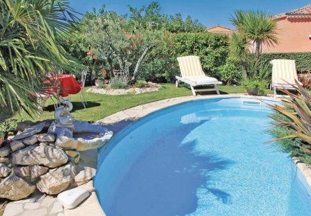 Villa in Montélimar, France