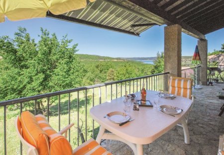 Villa in Bauduen, the South of France
