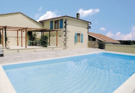 Villa in Cherves-Châtelars, France: