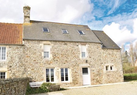 Villa in Quettehou, France