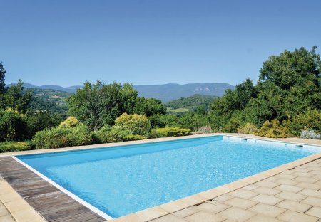 Apartment in Saignon, the South of France