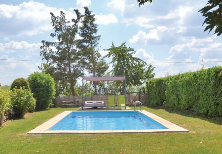 Villa in Terranjou, France