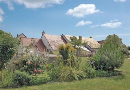 Villa in Dame-Marie-les-Bois, France