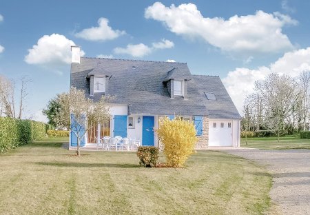 Villa in Concarneau, France