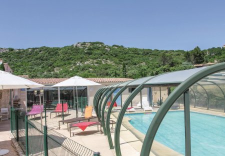 Villa in Rochefort-du-Gard, the South of France