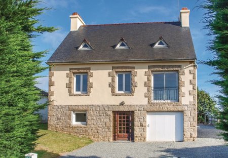 Villa in Lézardrieux, France
