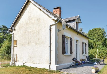 Villa in Le Dézert, France