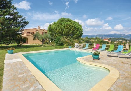 Villa in Saint-Paul-de-Vence, the South of France