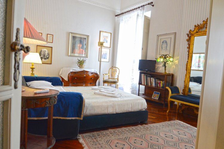 Apartment to rent in Naples, Italy near beach 195773