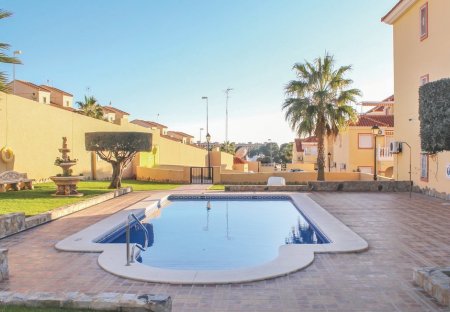 Apartment in Urbanización Blue Lagoon, Spain