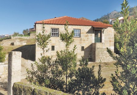 Villa in Săo Martinho de Mouros, Portugal