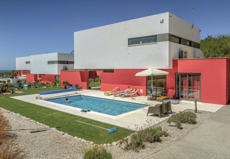 Villa in Ribamar, Portugal