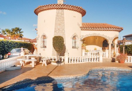 Villa in Costa Zèfir, Spain: